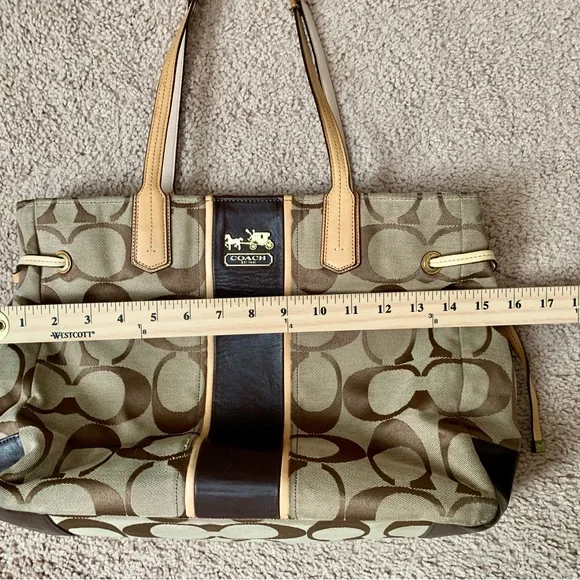 Coach Brown and Tan Signature Tote - Picture 5 of 12